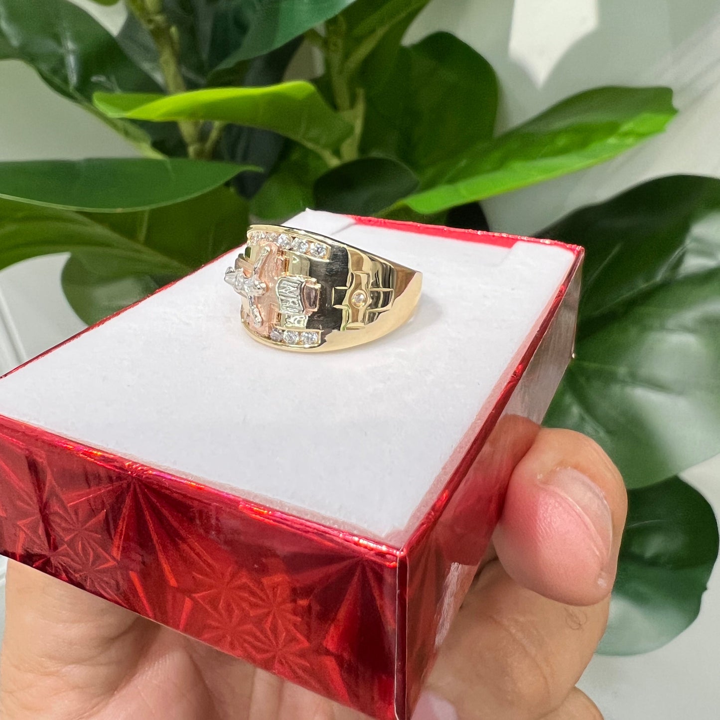 1262- NEW 14K Tri- Tone Crucifix Gold Ring W.G