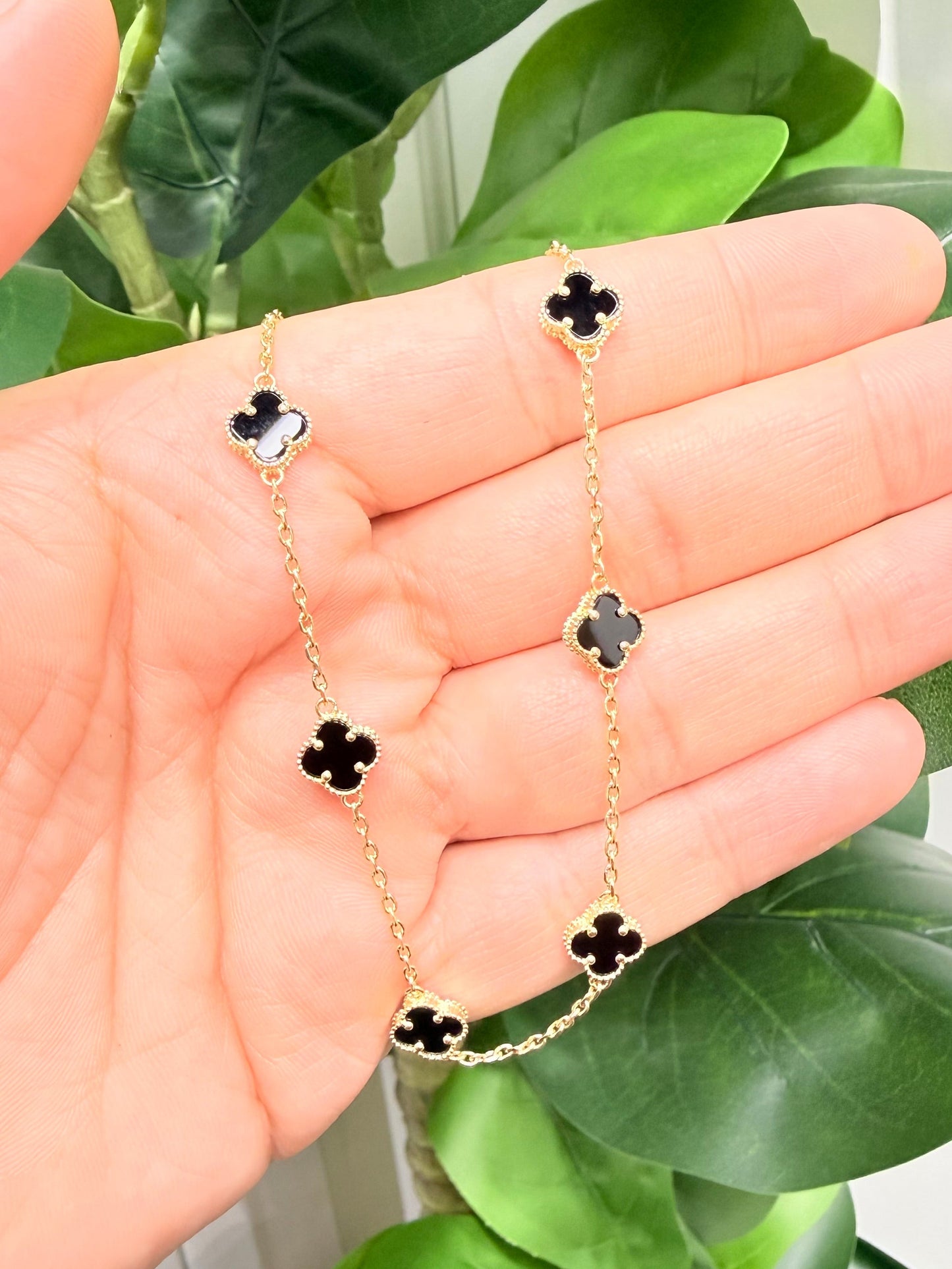 1611- NEW 14K Black Trebol Necklace 19"+ 1"Ext (8mm) W.G