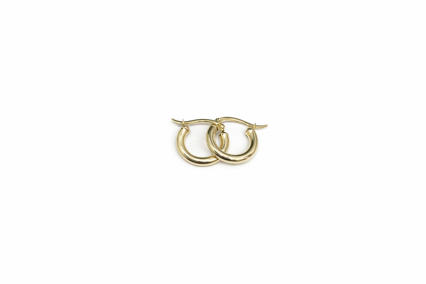 1563- NEW 10K Hollow Gold Hoop Earrings (16.9x3mm) W.G