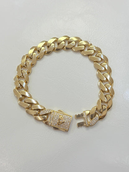 1803- NEW 14K Hollow Cuban Link Bracelet 8.5” (13mm) W.G