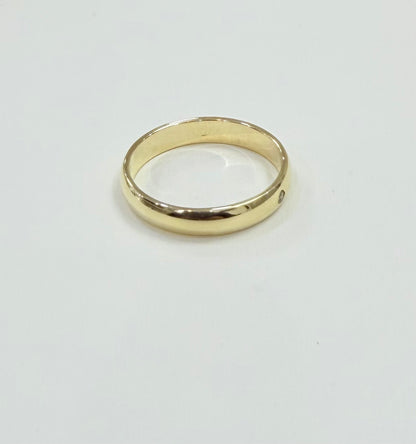 1752- NEW 10K Wedding Ring Band W.G