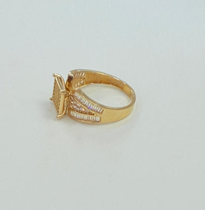 937- NEW 14K Square Fashion Cz Ring W.G