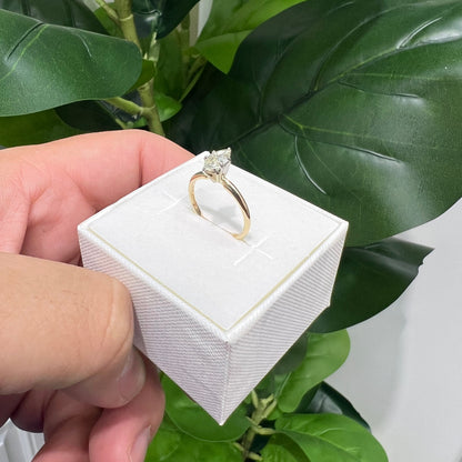 1341- NEW 14K Oval Diamond 💎 Gold Ring W.G