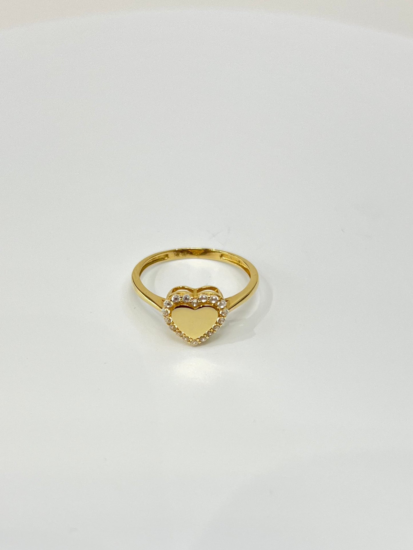 922- NEW 14K Heart Ring W.G
