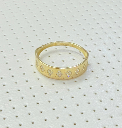 1806- NEW 14K Wedding Band Ring W.G