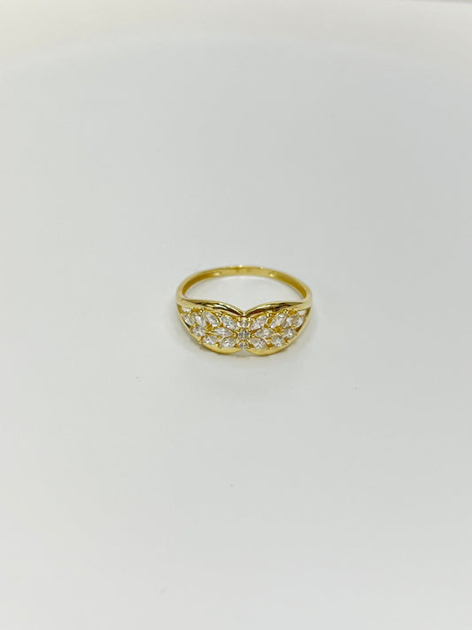 1477- NEW 14K Gold Cluster Ring W.G