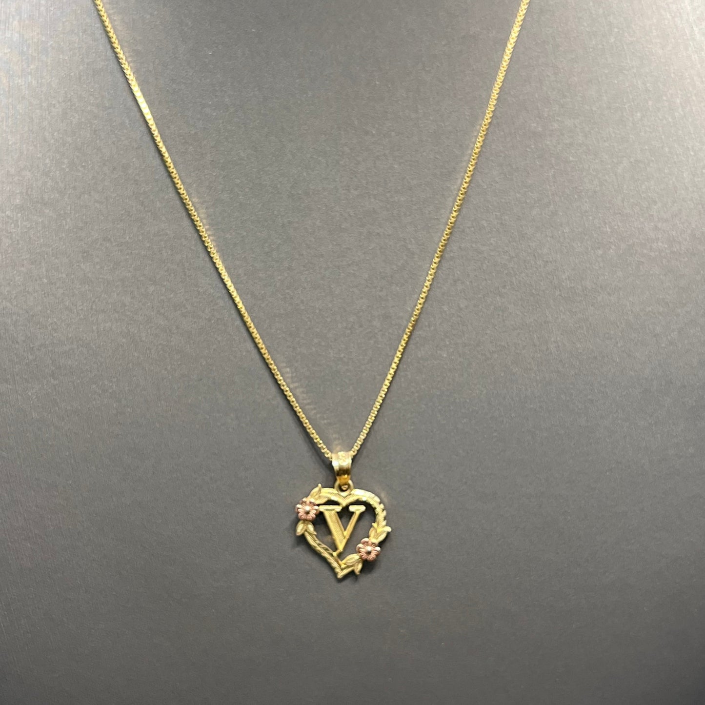 00174- NEW 14K Letter “V” Heart Shape Pendant (W.G)