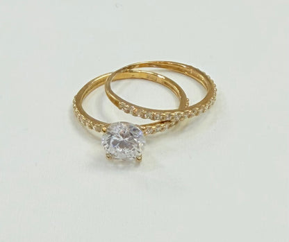 1640- NEW 10K Gold Thin Wedding Ring Set W.G