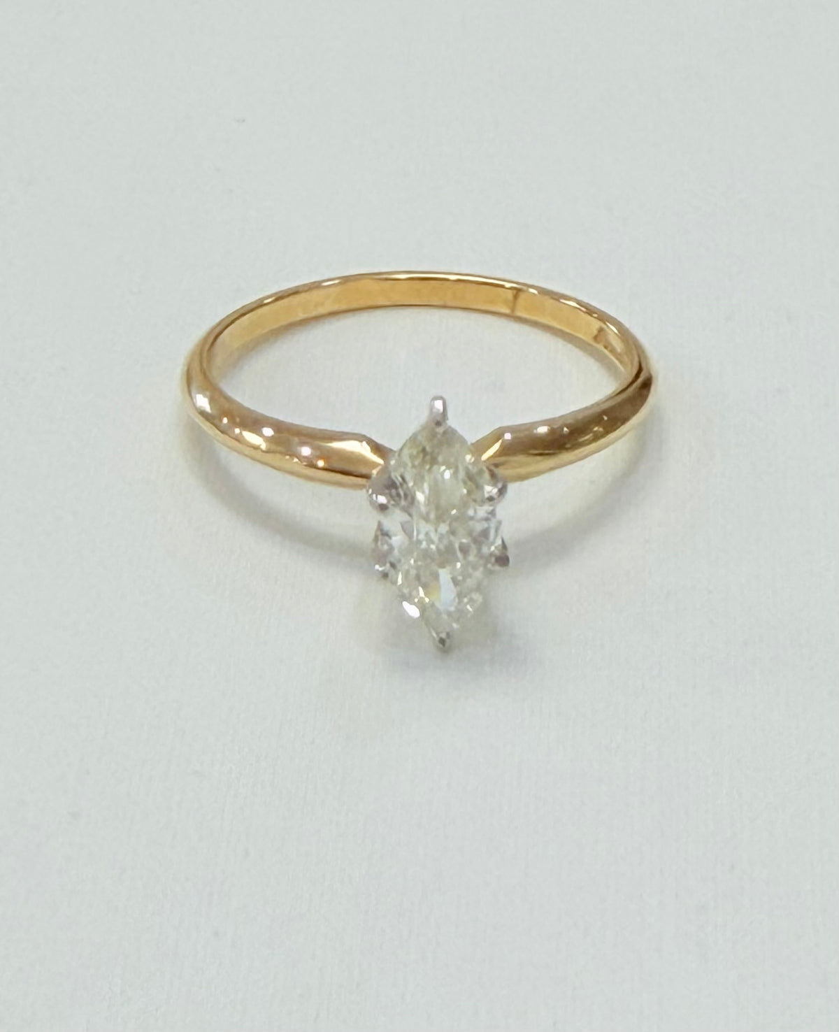 1341- NEW 14K Oval Diamond 💎 Gold Ring W.G