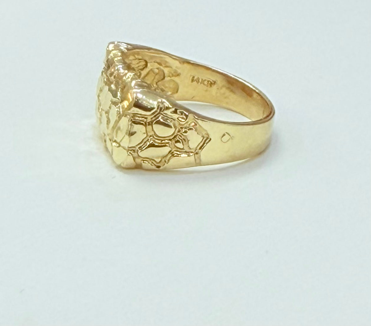 1198- NEW 14K Nugget Square Fashion Ring W.G