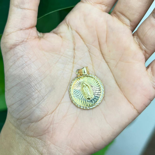 00199- Colgante religioso de doble cara de oro amarillo de 14 quilates