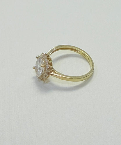 1735- NEW 10K Oval Engagement Women’s Ring W.G