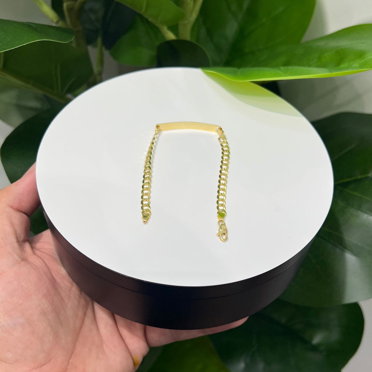 1229- NEW 14K Cuban Curb ID Bracelet (5.7mm) W.G