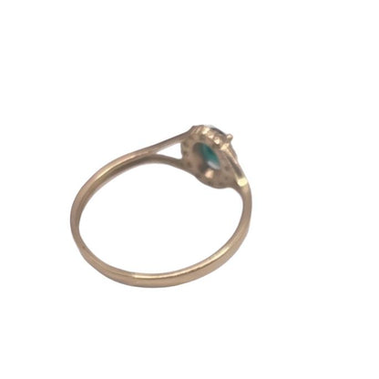 494- 14K Green Stone Ring sz