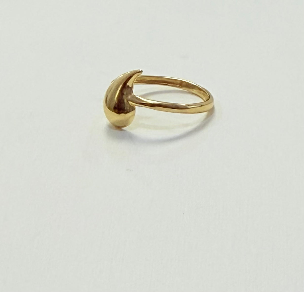 1712- NEW 10K Tear Drop Gold Women’s Ring W.G