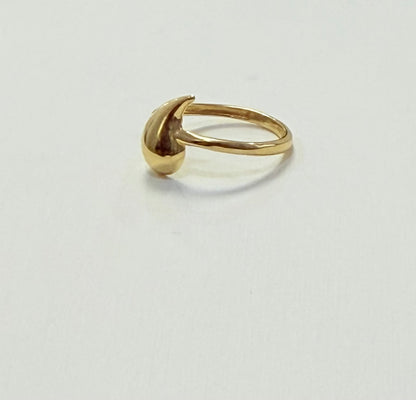 1712- NEW 10K Tear Drop Gold Women’s Ring W.G