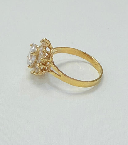 501- NEW 14K Gold Cubic Zirconia Star Ring W.G