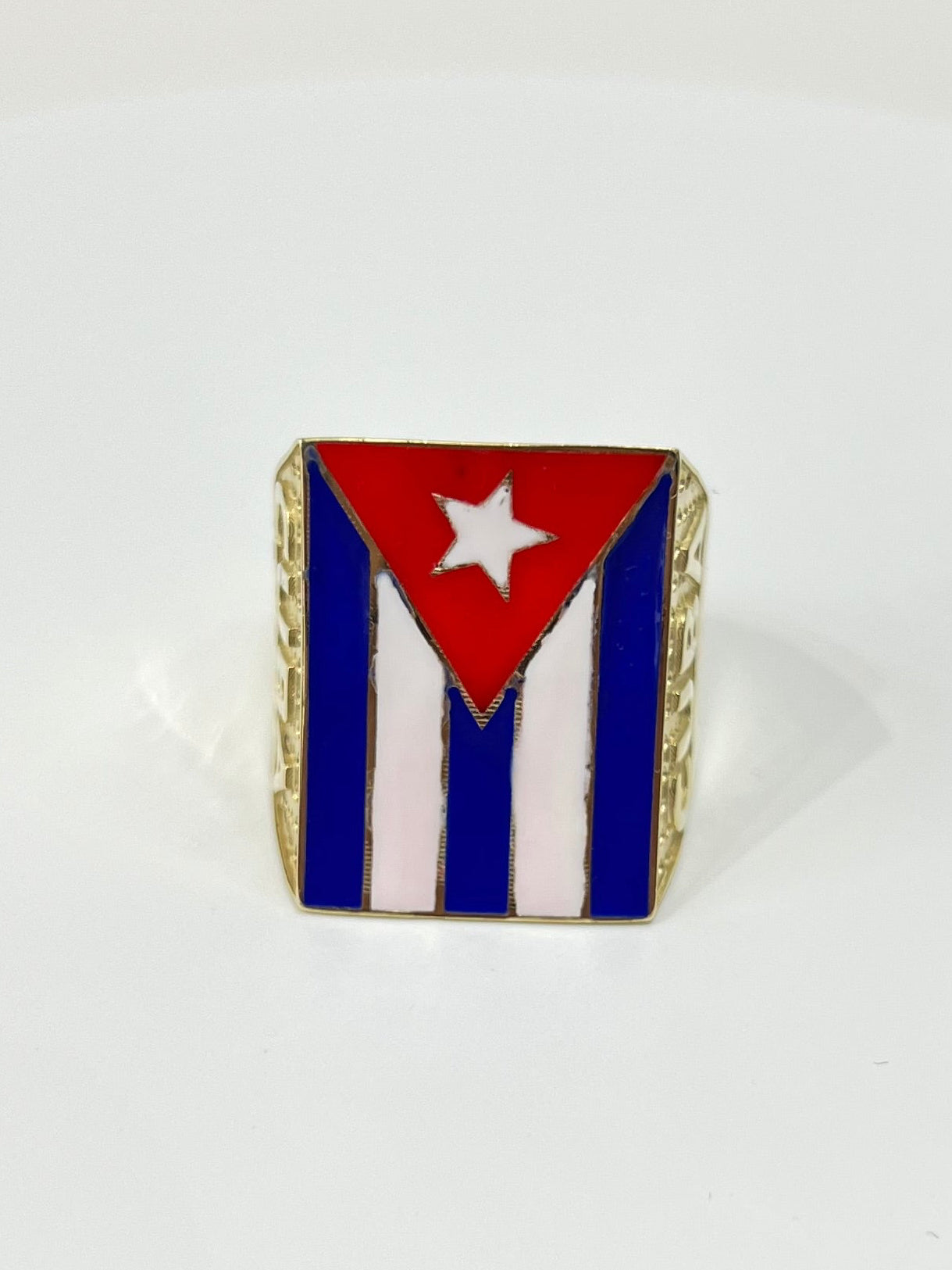 1251- NEW 10K Cuban Flag Square Men's Ring W.G