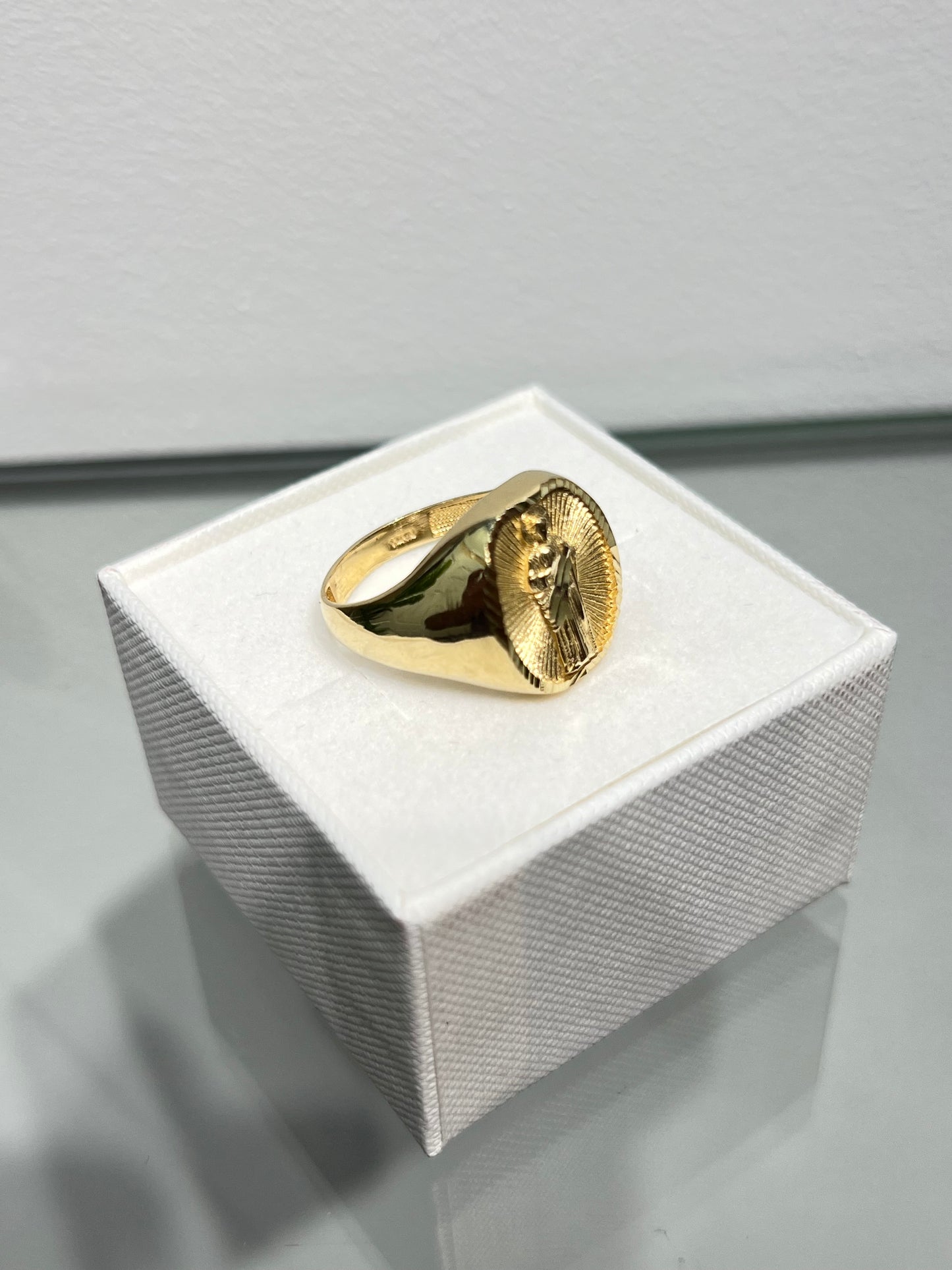 653-NEW 14K St Jude Figure Solid Men's Ring W.G