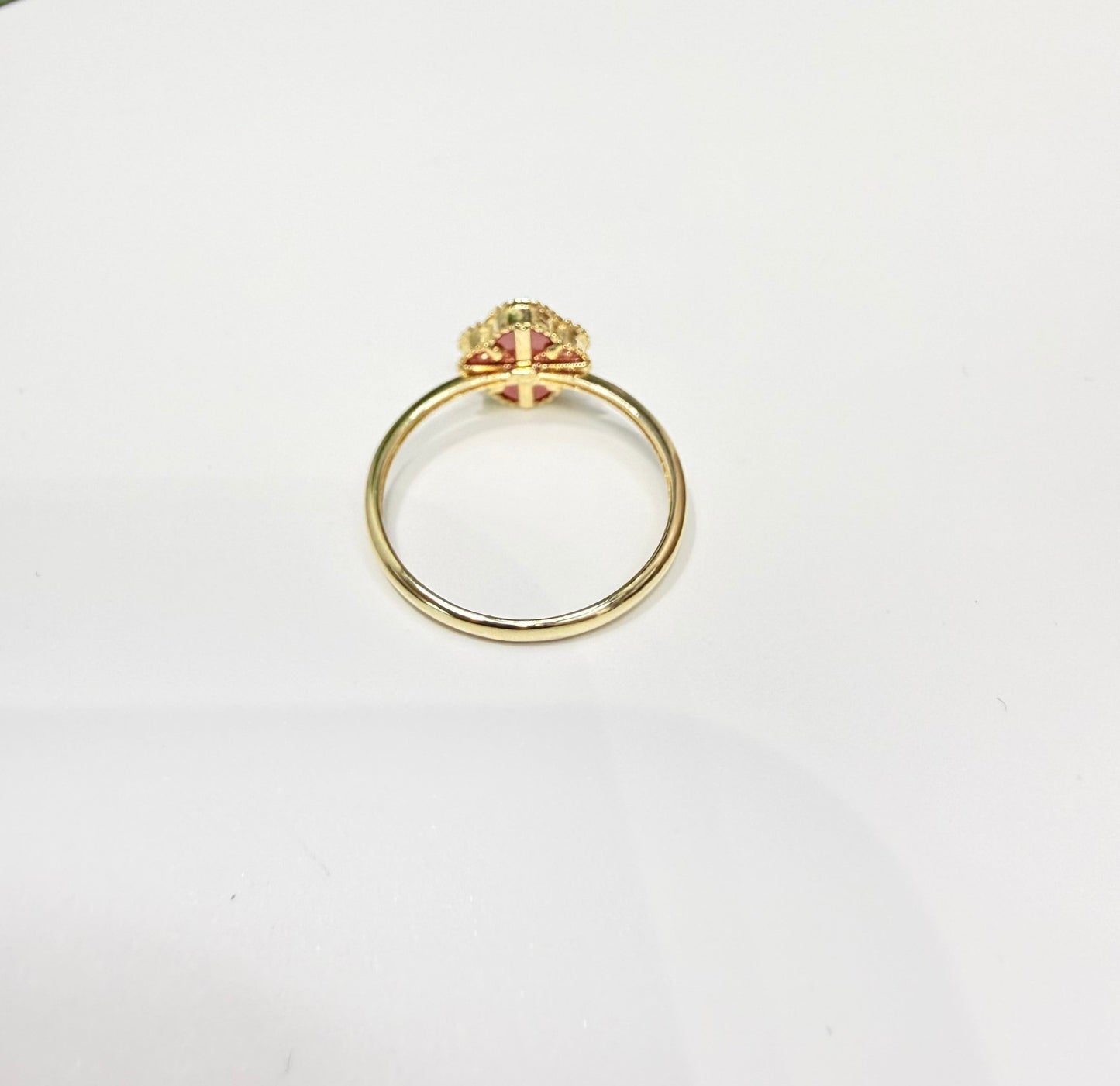 1584- NEW 14K Red Flower Trebol Ring W.G