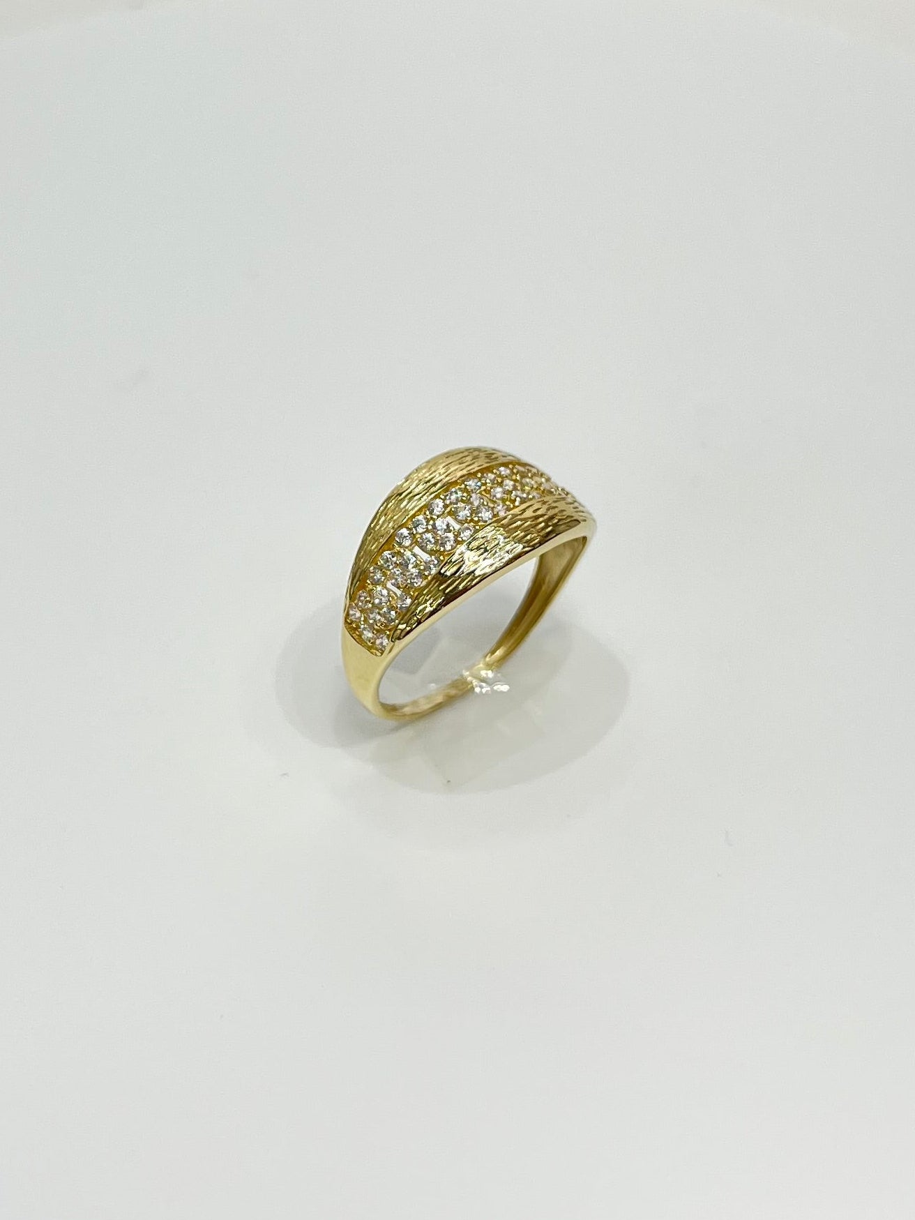 1478- NEW 14K Classic Fashion Women's Ring W.G