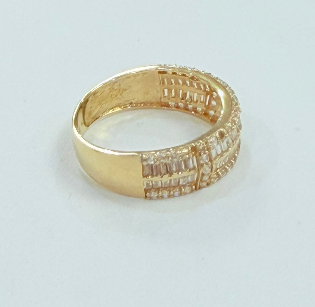 1226- NEW 14K Trio Baguette Cut Wedding Ring Set W.G