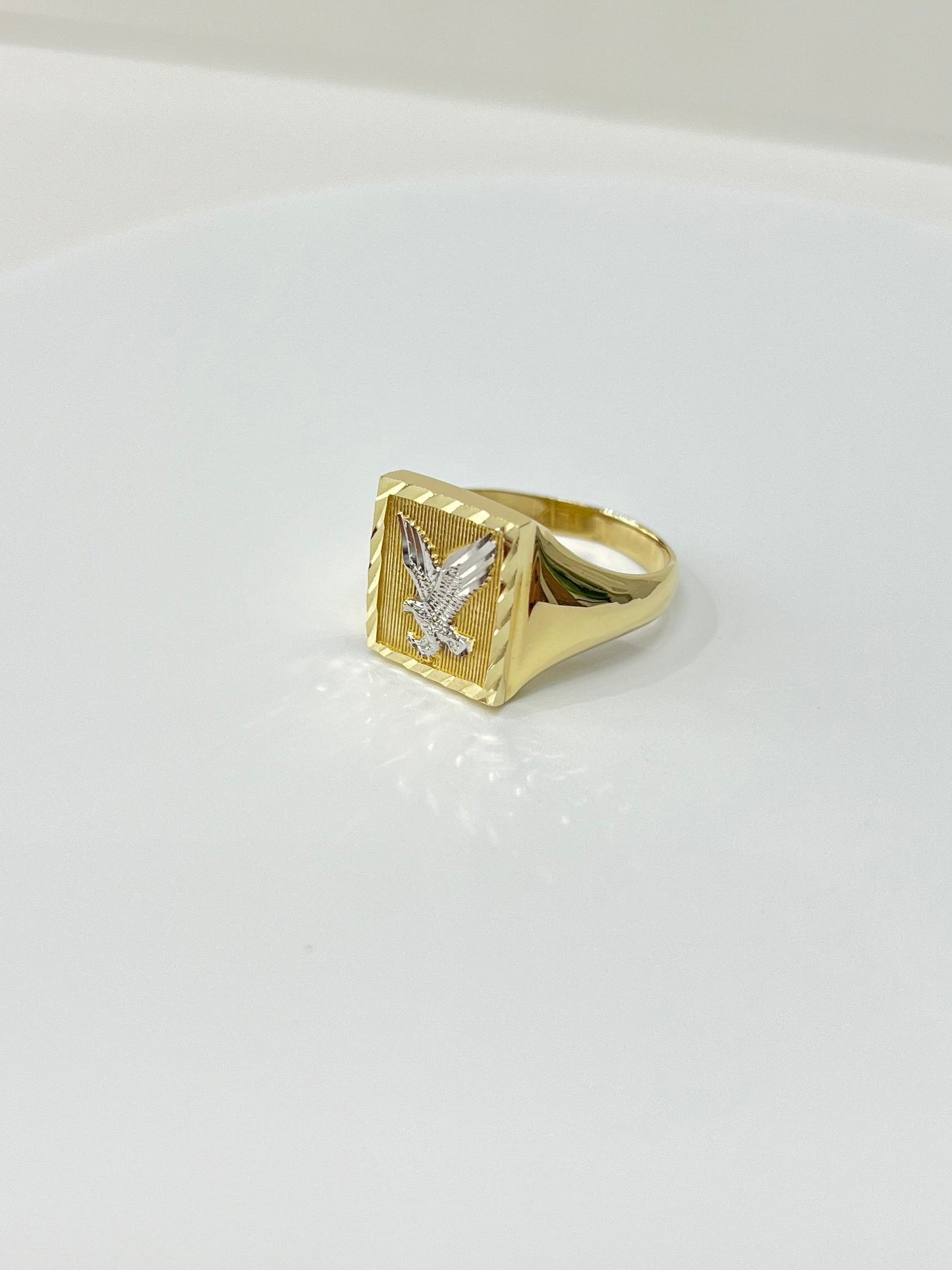 654- NEW 14K Square Eagle Diamond Cut Frame Ring W.G