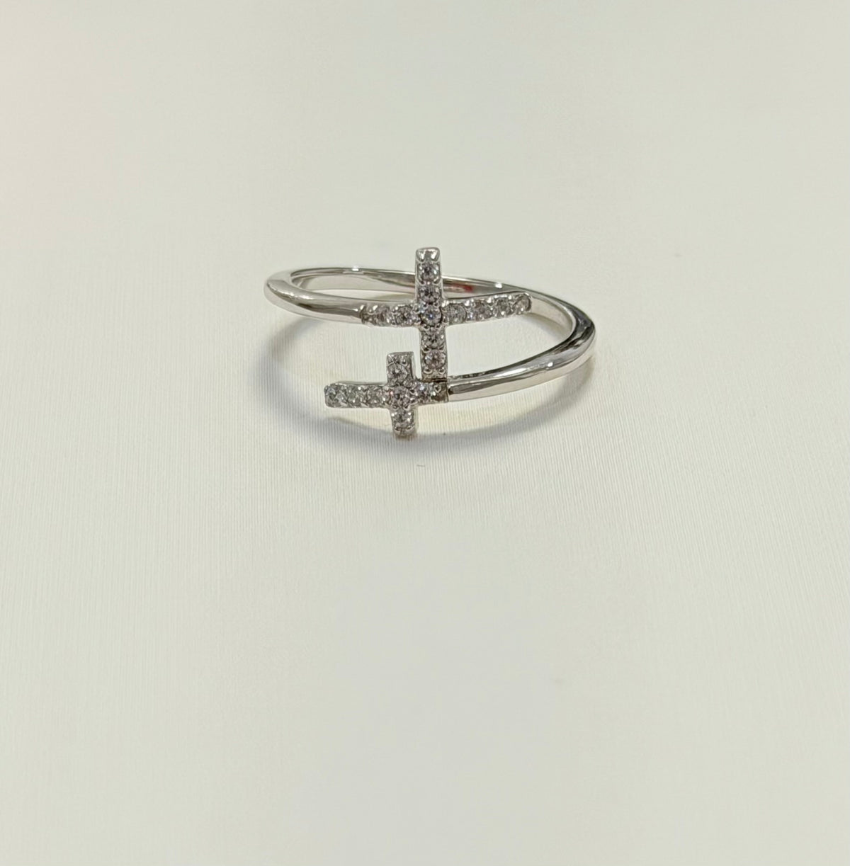S444- NEW .925 Sterling Silver 925 Double CZ Cross Ring W.G