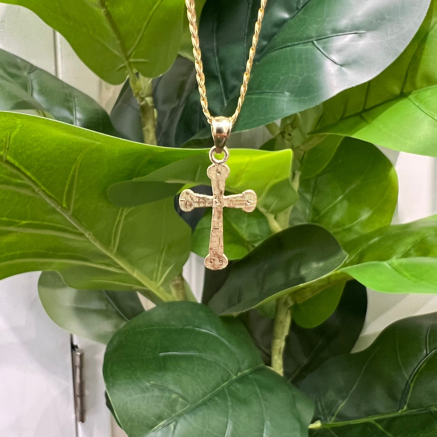 1280- 10K Cross Pendant Lightweight W.G