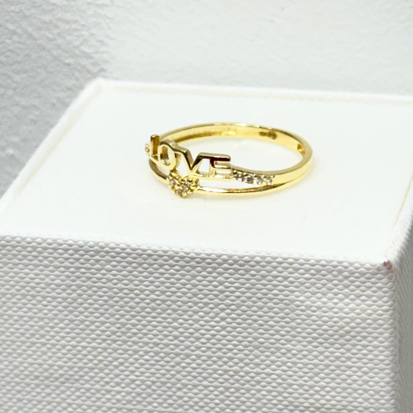 996- 14K Love Small Ring (W.G)