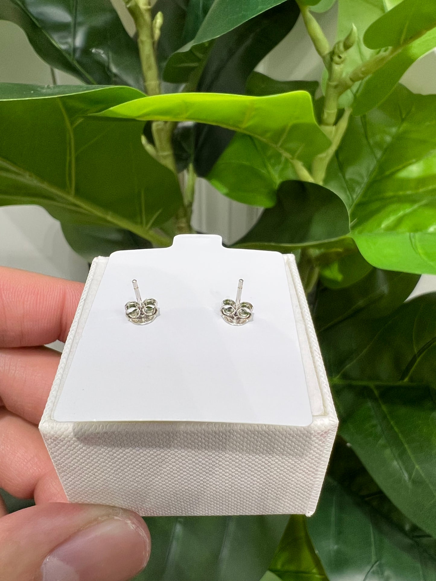 M2- NEW .925 Moissanite & Cz Stud Earrings W.G