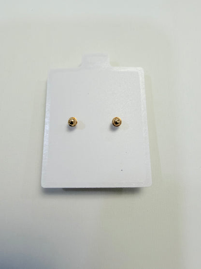 1687- NEW 10K Cubic Zirconia Gold Stud Earrings (7mm) W.G
