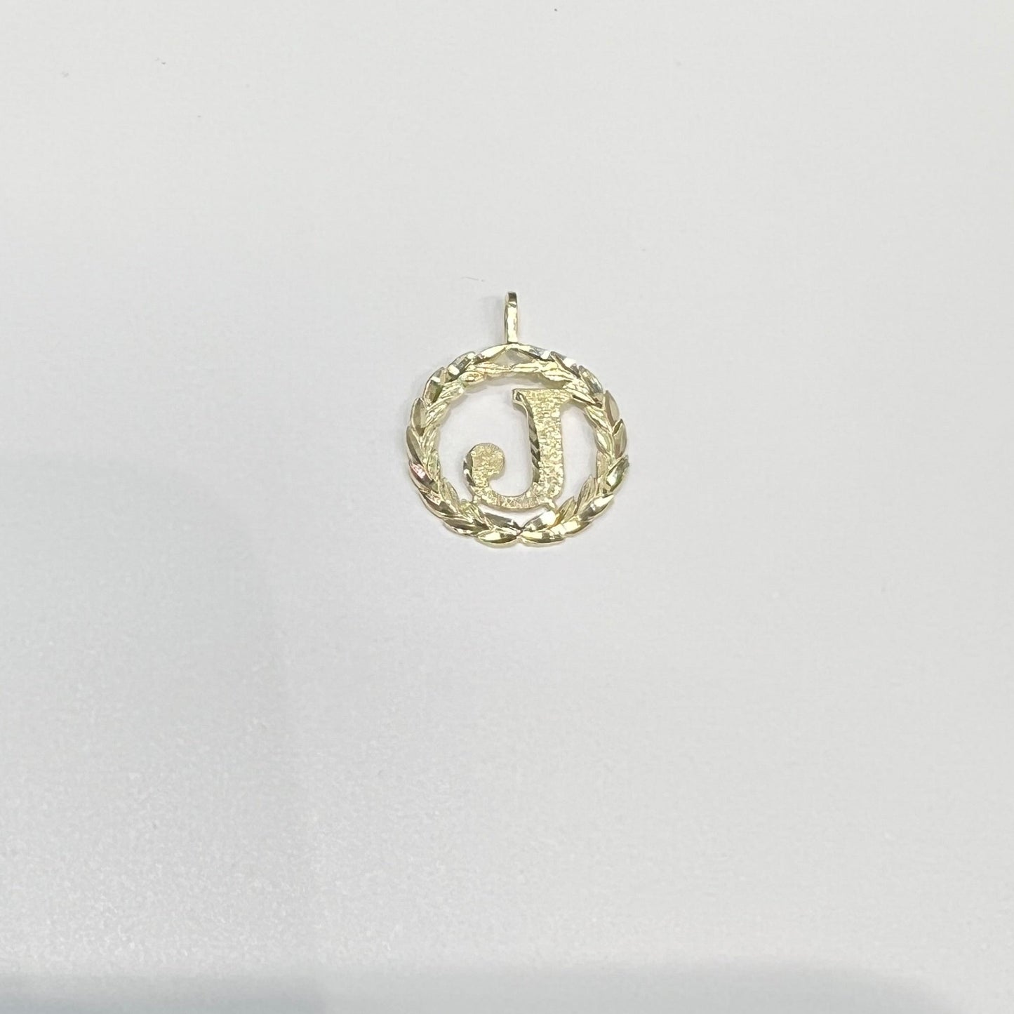1346- NEW 14K Letter J Initial Pendant W.G