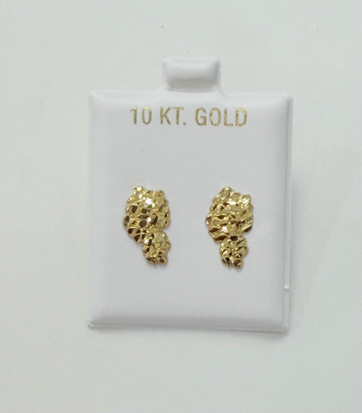 1718- NEW 10K Nugget Stud Earrings W.G
