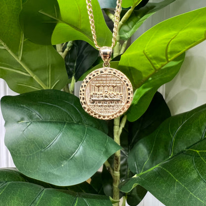 1315- 10K Nugget Round The Last Supper Pendant W.G