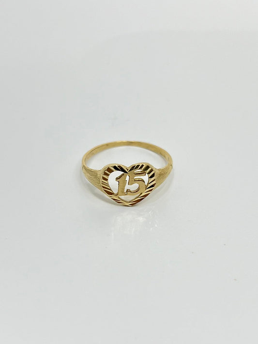 317- NEW 14K "Quinceañera” Heart Ring W.G