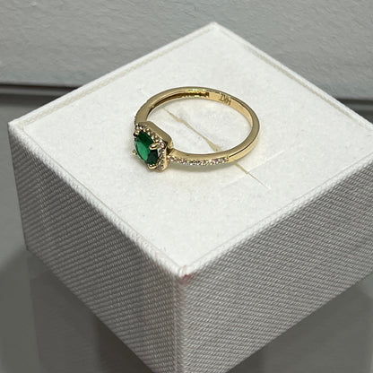998-NEW 14k Green Square Gold Ring (W.G)