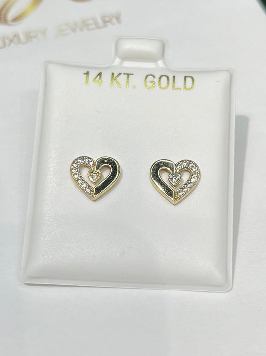 1391- NEW 14K Small Heart Stud Earrings W.G