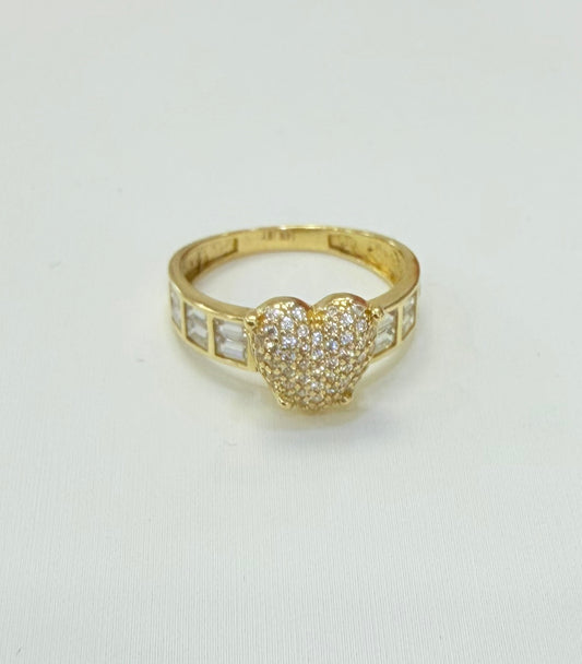 1387- NEW 14K Gold Heart Baguette Cut & Cz Ring W.G