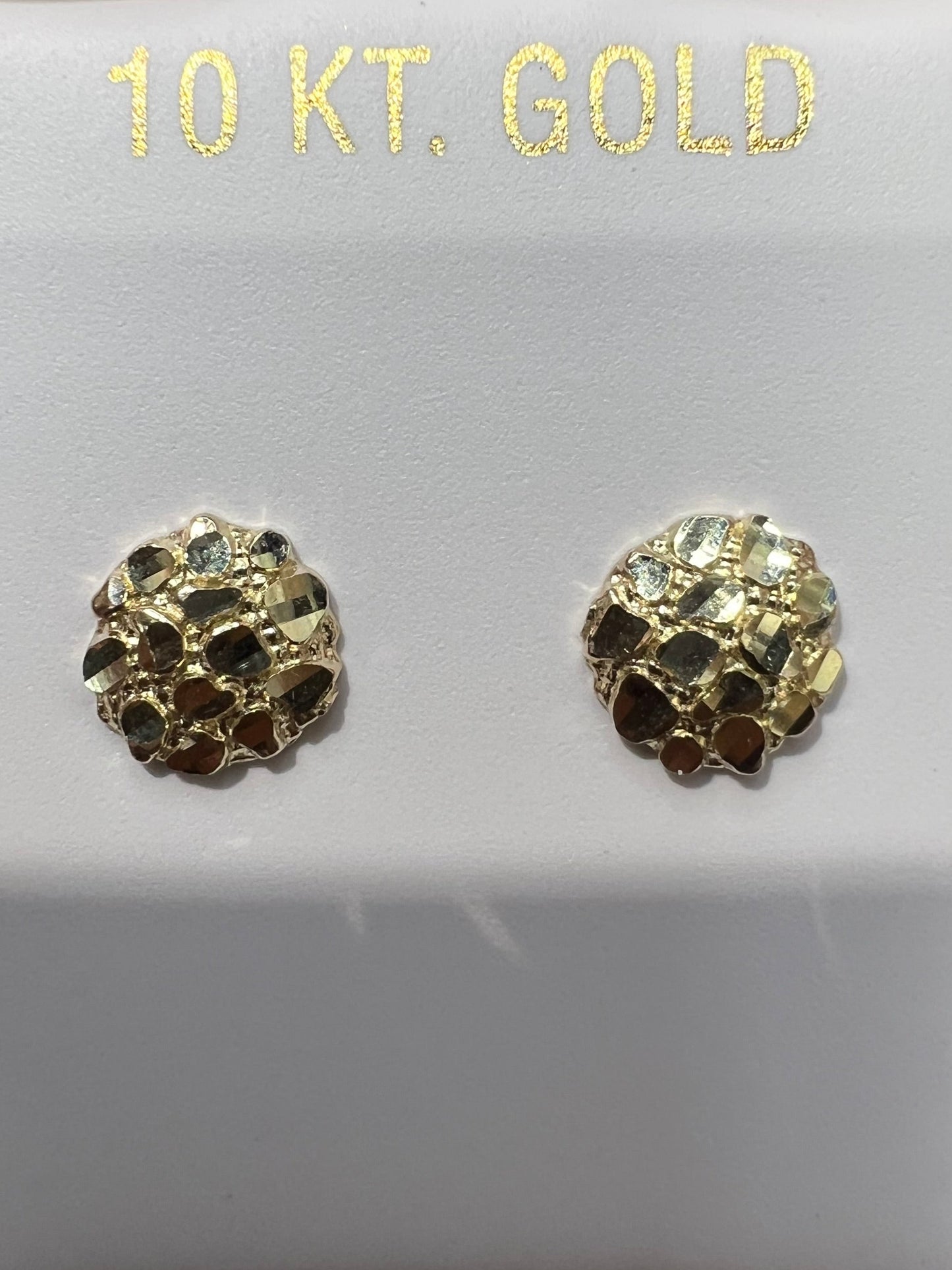 1670- NEW 10K Round Nugget Stud Earrings (8mm) W.G