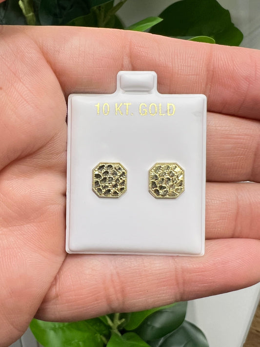 1671- NEW 10K Square Diamond Cut Stud Earrings (9.5mm) W.G