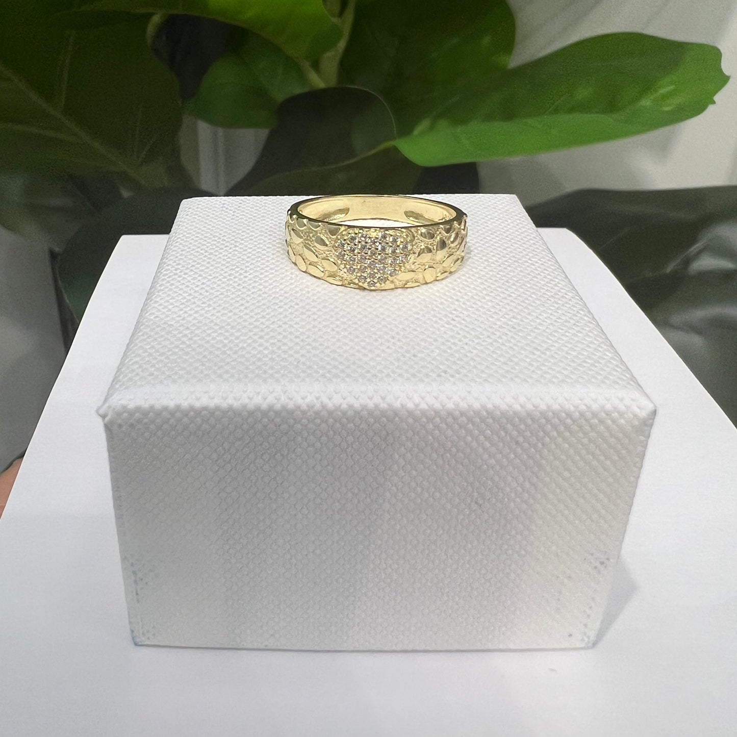 1382- NEW 10K Heart Nugget Ring  W.G