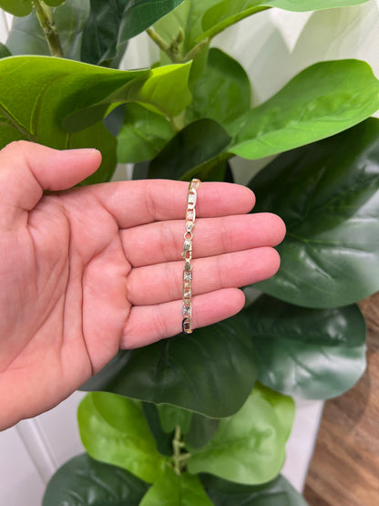 1334- NEW 14K Valentino ID Bracelet Tri Tone W.G