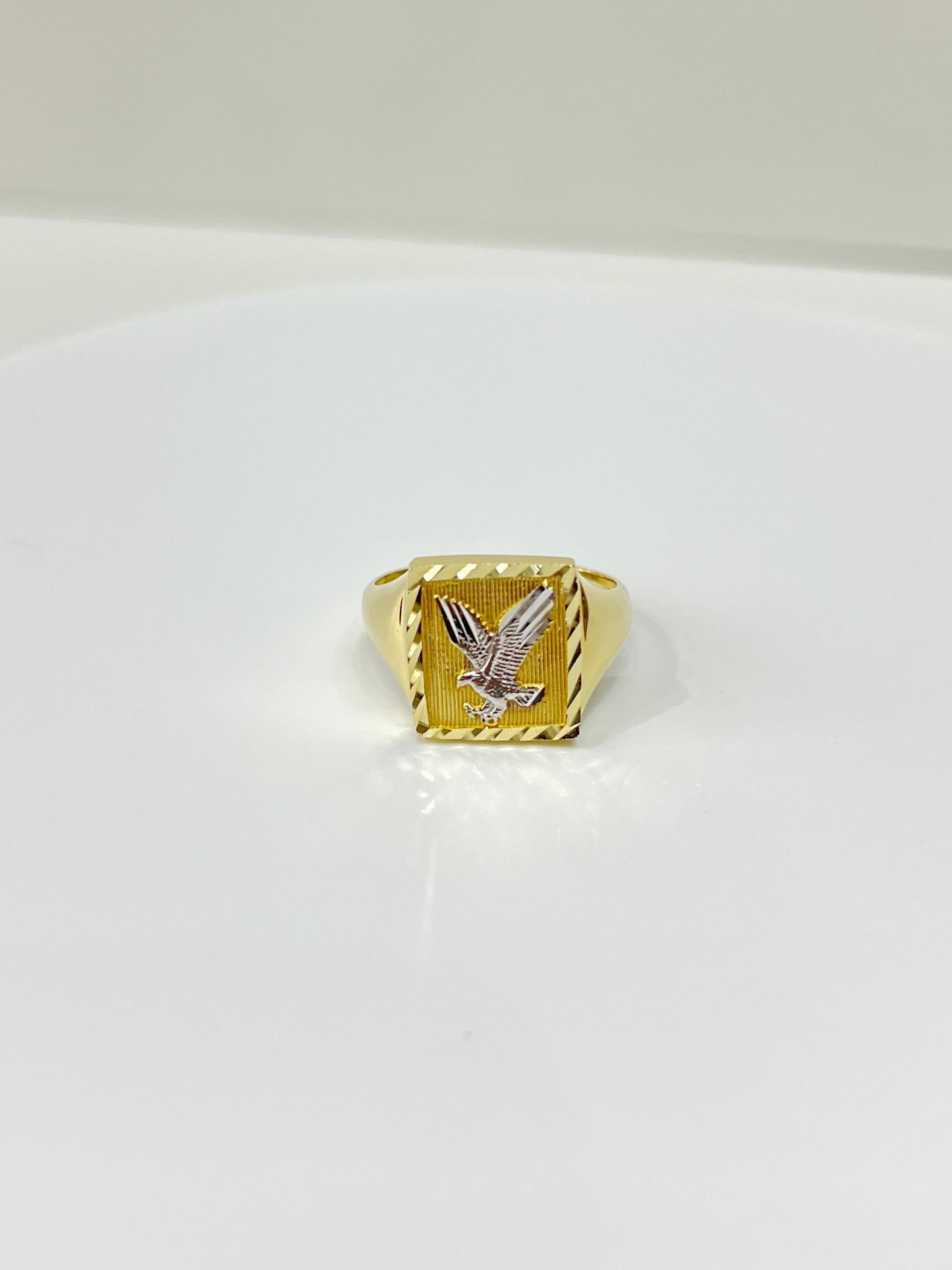 654- NEW 14K Square Eagle Diamond Cut Frame Ring W.G