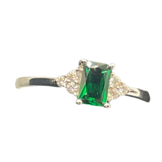 S556- .925 Cut Emerald Cz Stone Ring Size 6