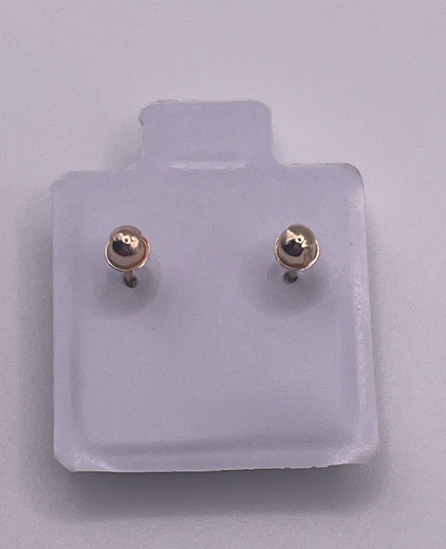 549- 14K Yellow Gold Square Studs Earrings 5mm