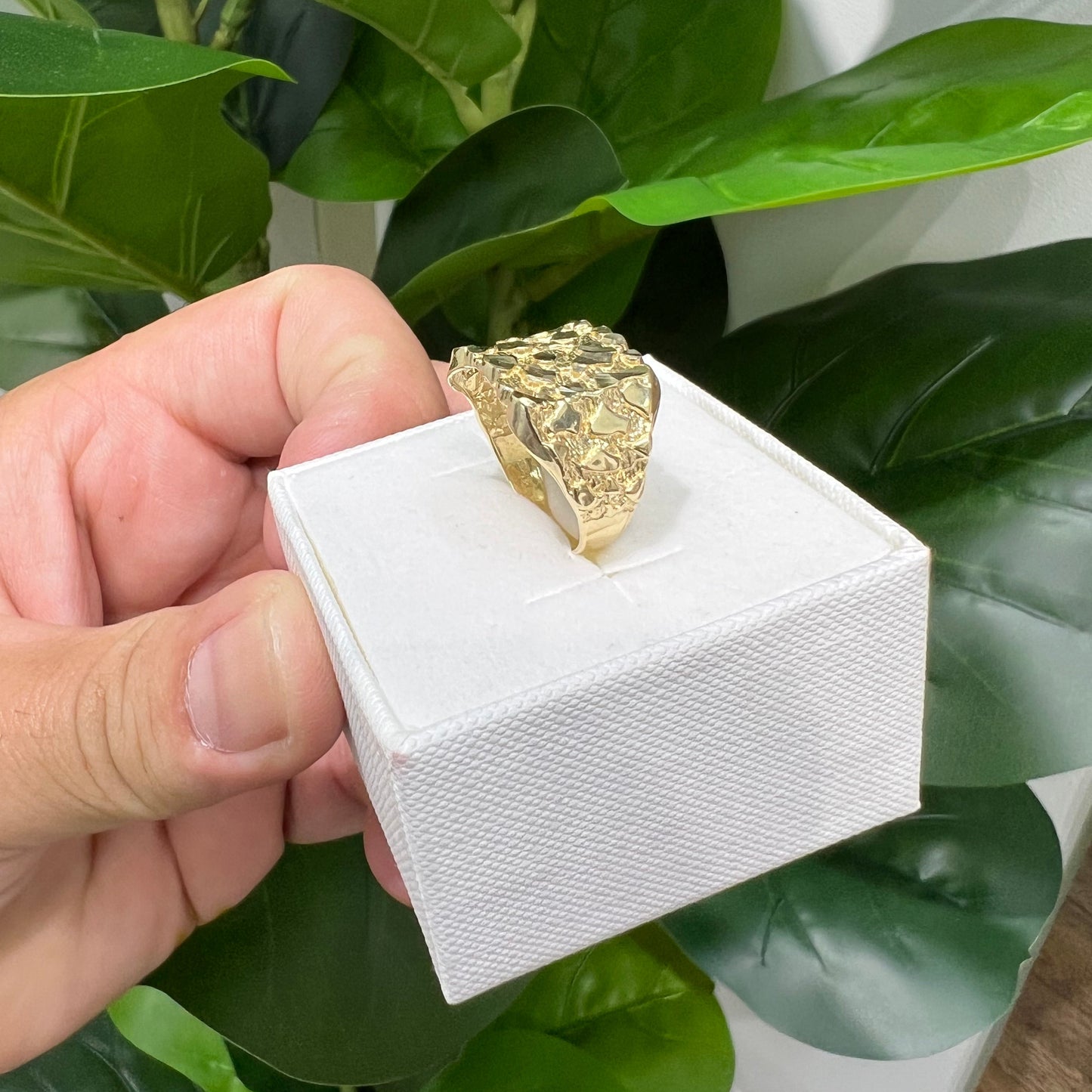 1197- NEW 14K Full Nugget Men's Ring W.G