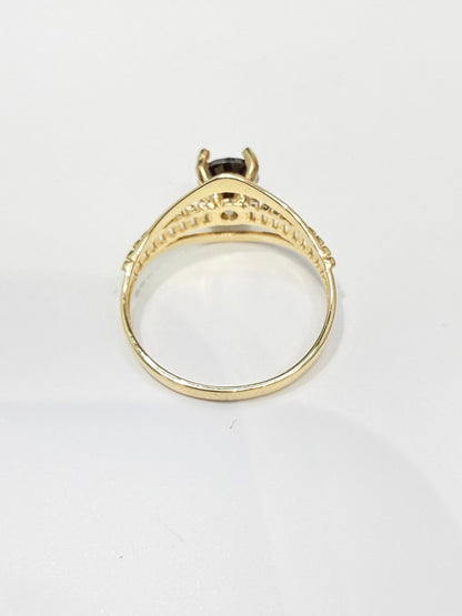 1586- NEW 14K Gold Fashion Black Stone Ring W.G
