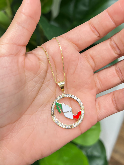 980- 14K Mexican Map Round Pendant (W.G)