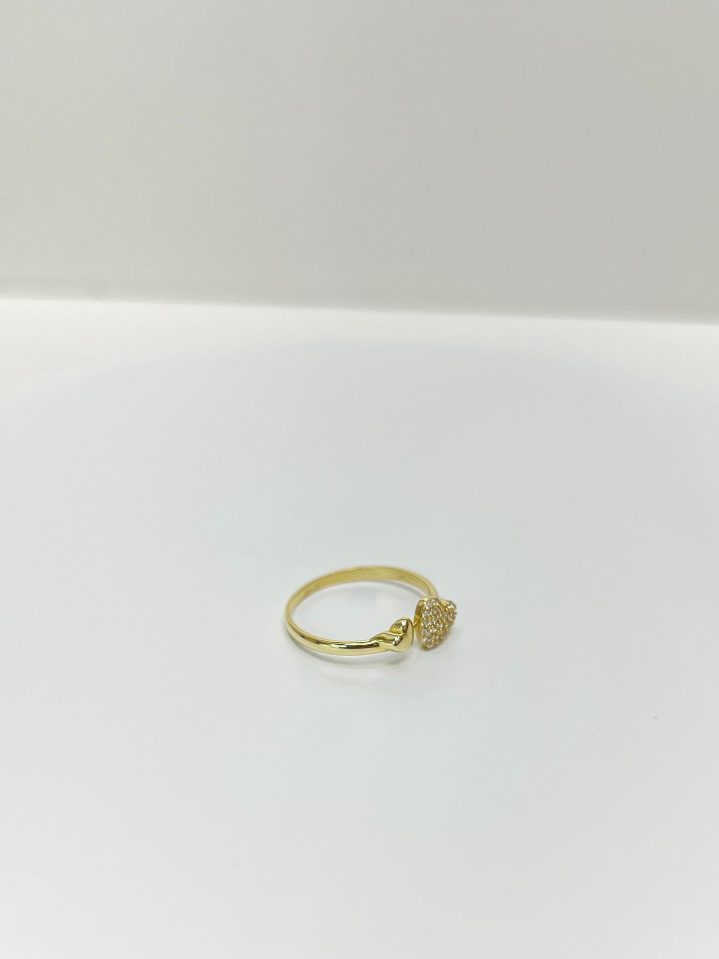 1480- NEW 14K Double Heart Ring W.G